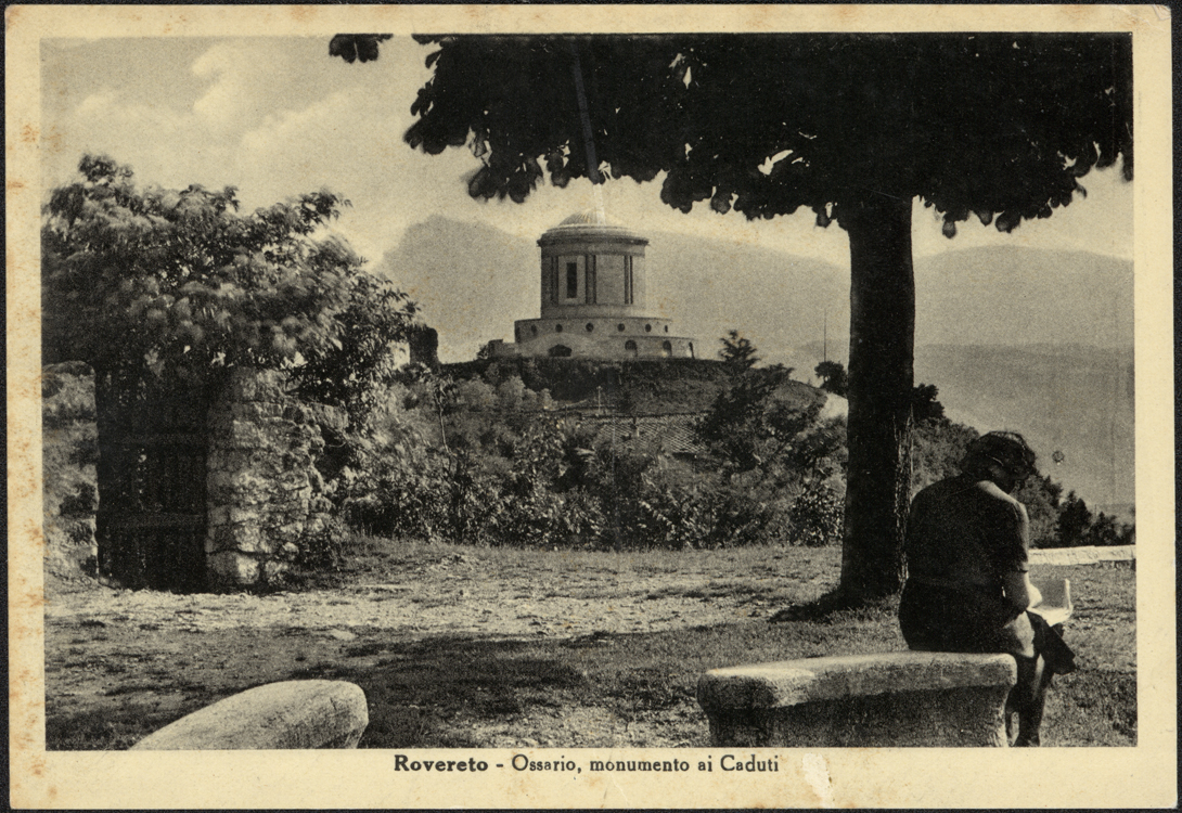 105x151 mm, b/no. Published by Plazzer (Rovereto) and Da Nogare, Armetti (Milan) probably between 1940 and 1950